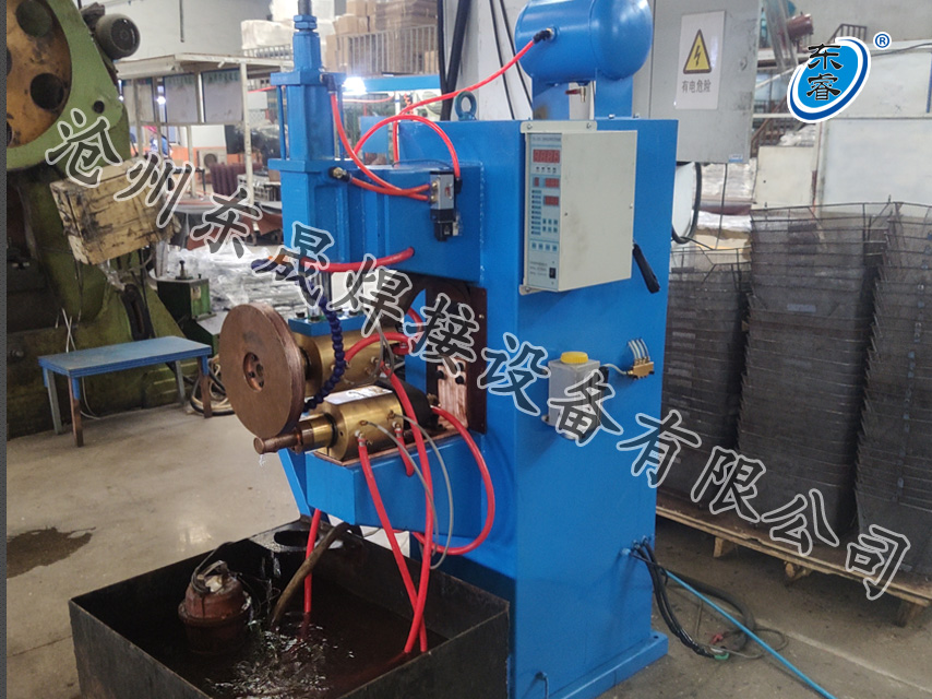 環(huán)縫滾焊機